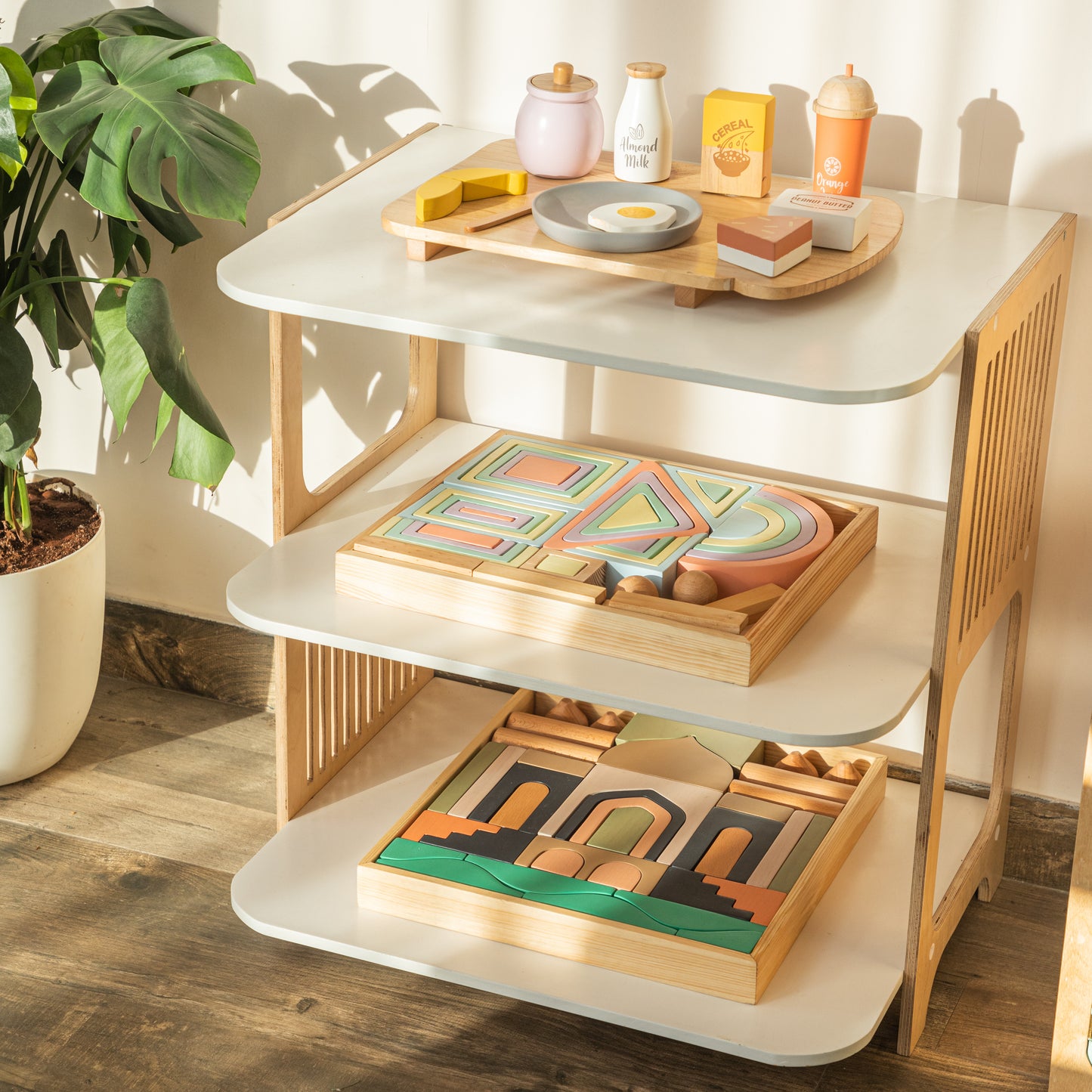 Wood-O-Kidz Sleek Shelf